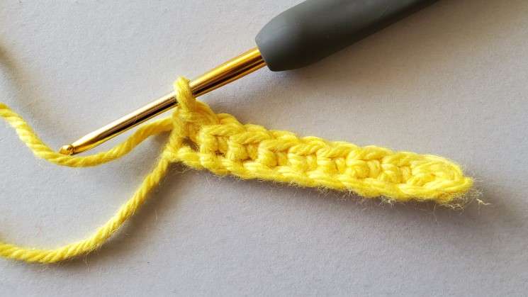 Example of single crochet stitches