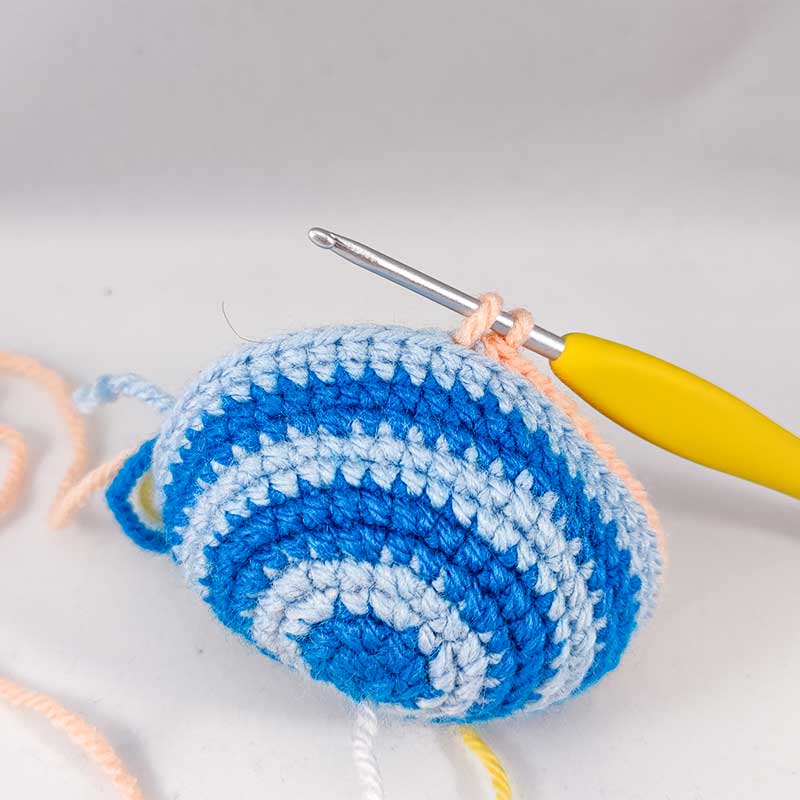 crochet circle top for amigurumi