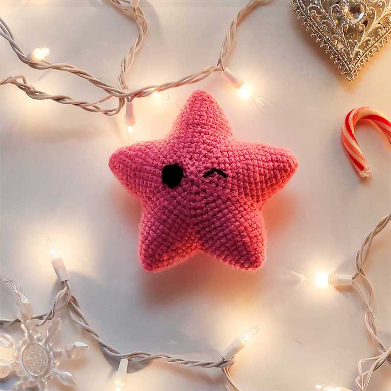 crochet star pink winking eye