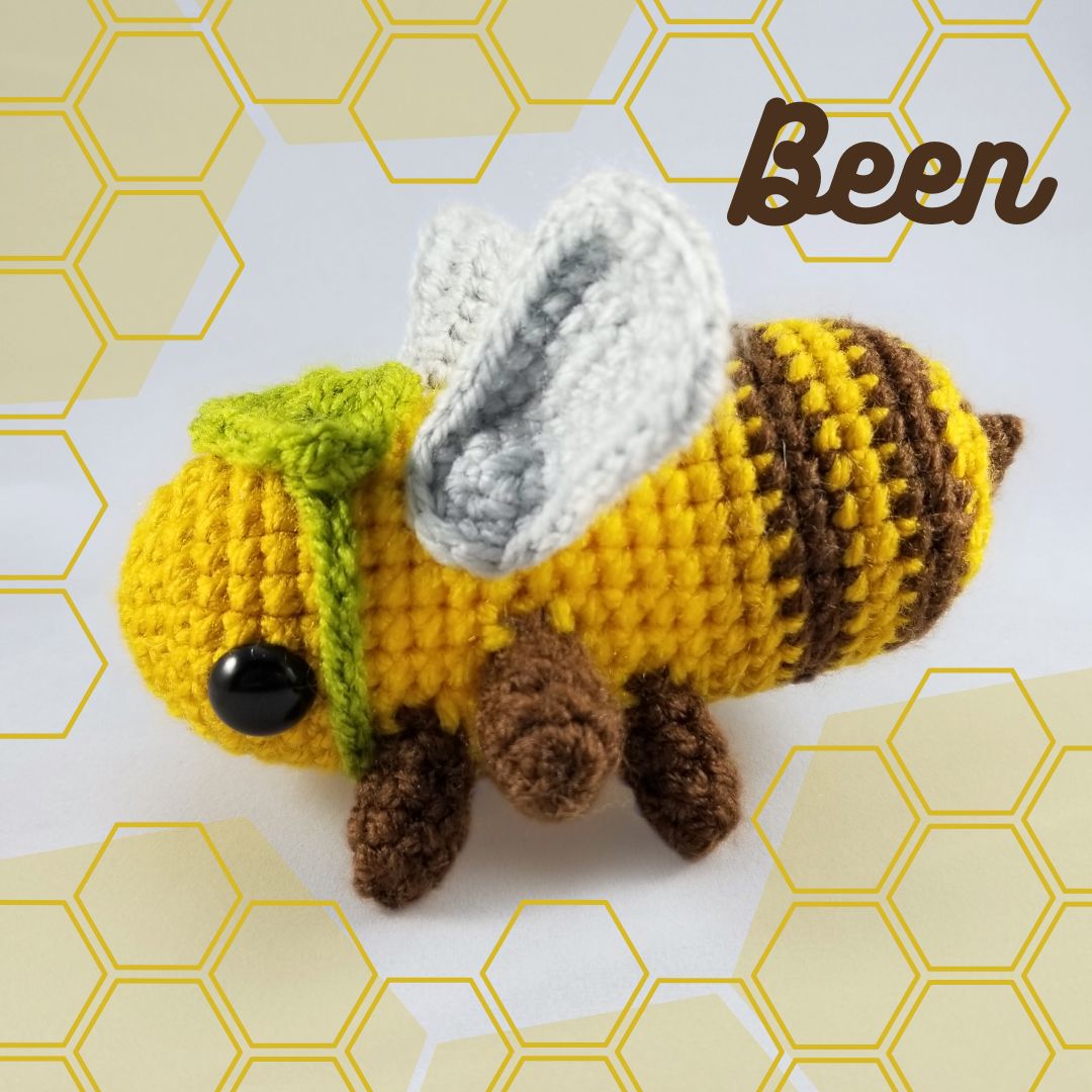 crochet bee wearing a leaf hat